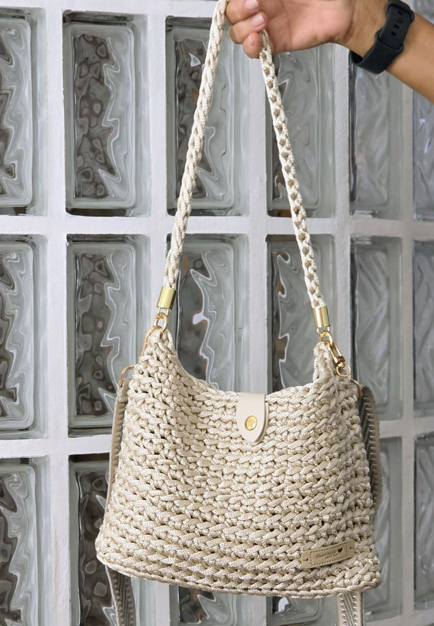 PUNTO E A CAPO ... la nuova passione di una maestra in pensione