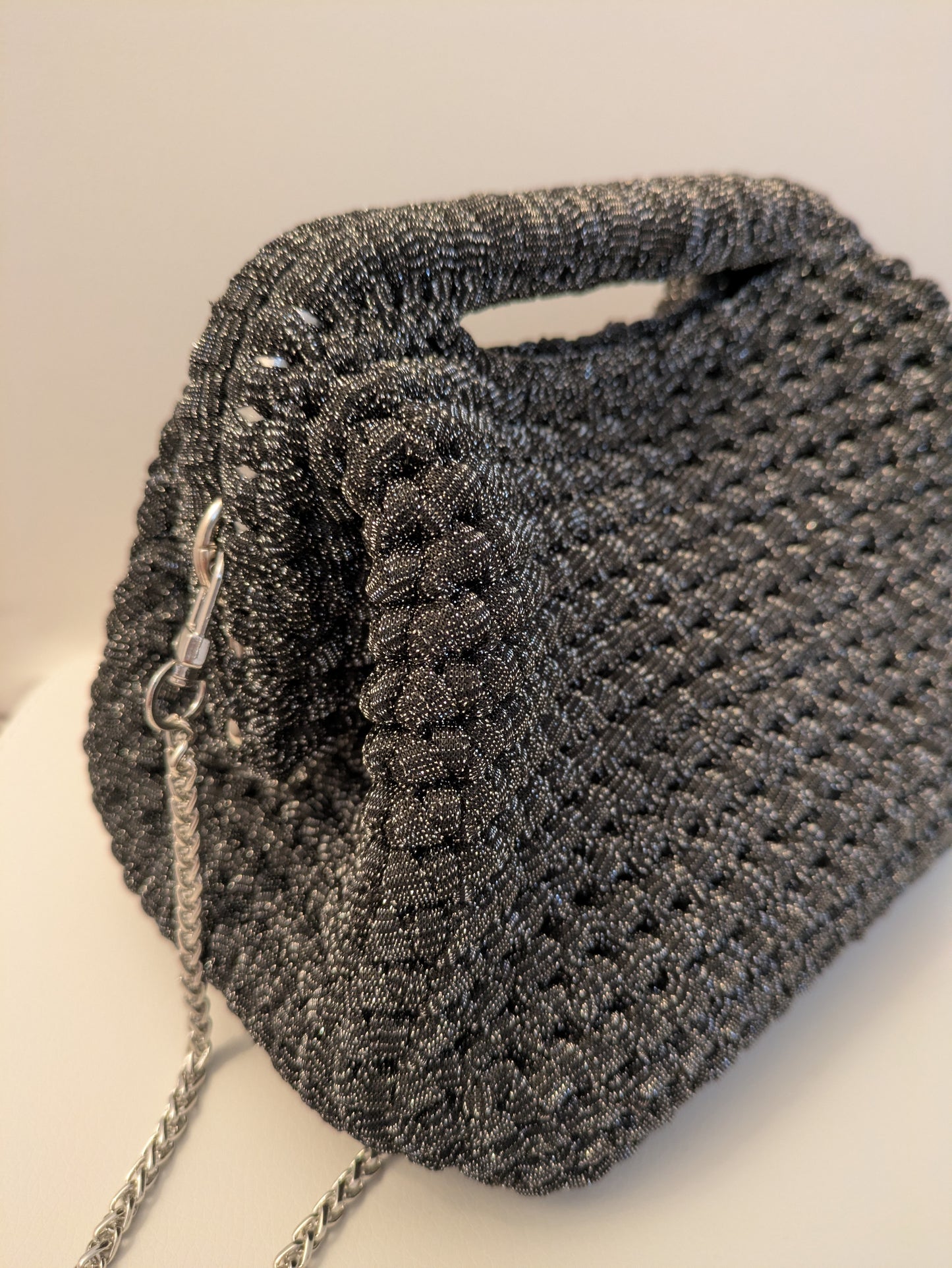 Clutch in fettuccia di tulle