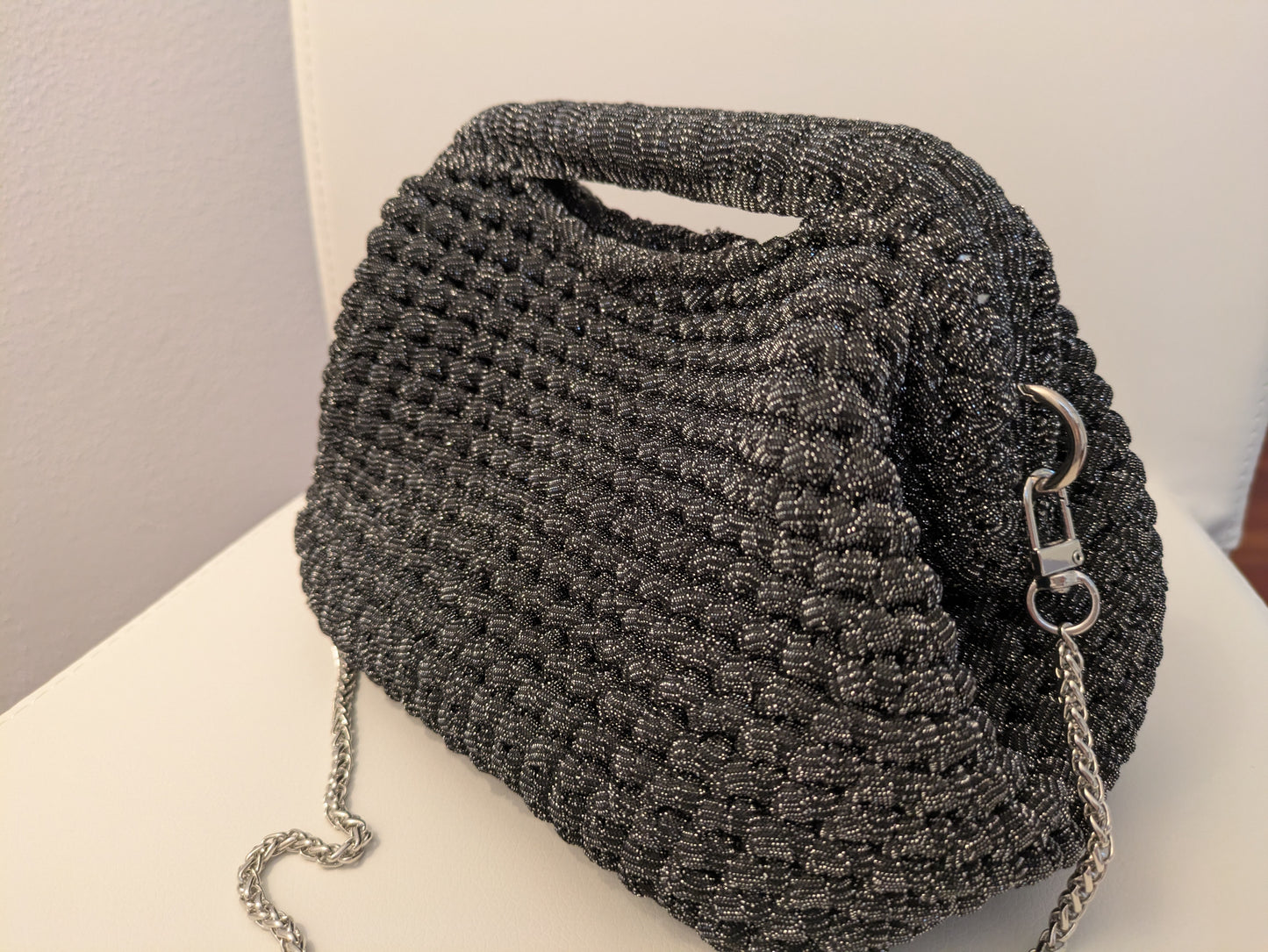 Clutch in fettuccia di tulle